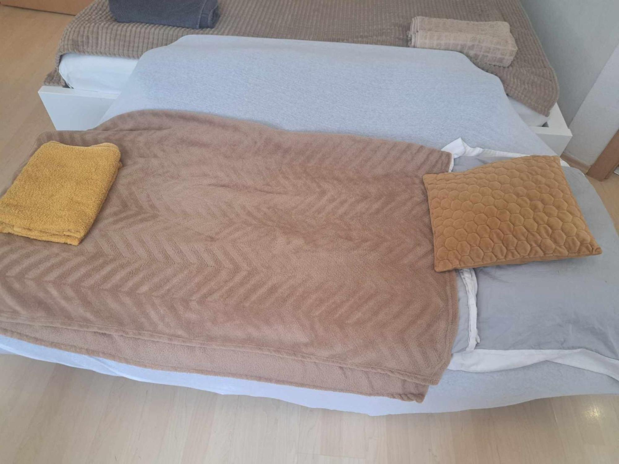 Trendy 2 Room Flat, Next To Corvin Mall Free Huge Garage! Ac,Dishwasher,Washmachine, Smart Tv 부다페스트 객실 사진